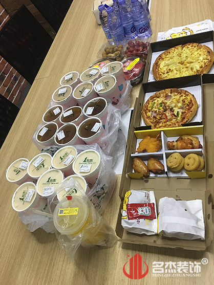 是什么样的装修设计公司能让质料商准备下昼茶的？？？？？？？